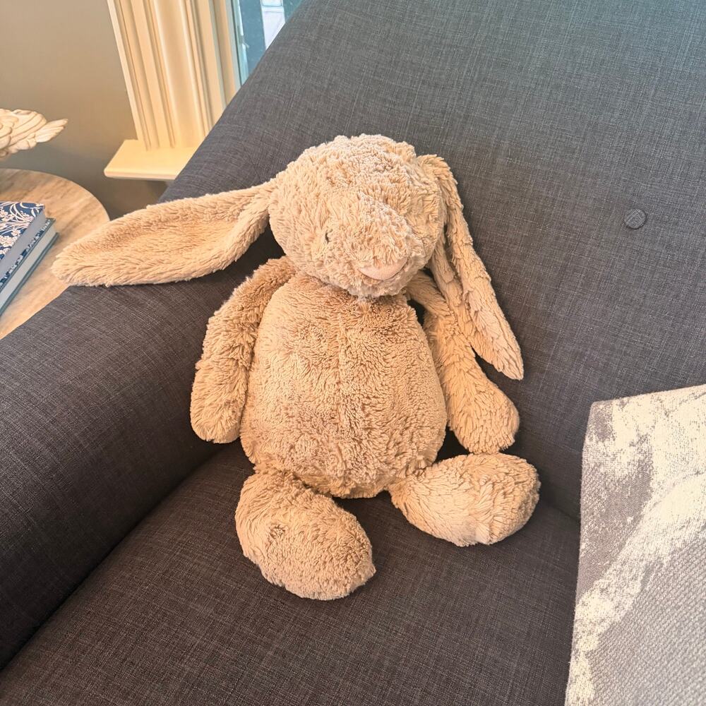 Jellycat Bashful Bunny Beige Stuffed Animal Plush Large/huge great condition